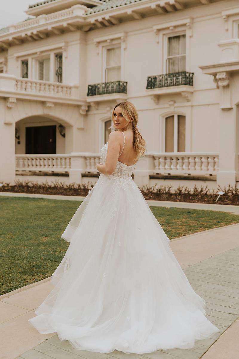 Essense Bridal Collection Style Number D3587 - 23