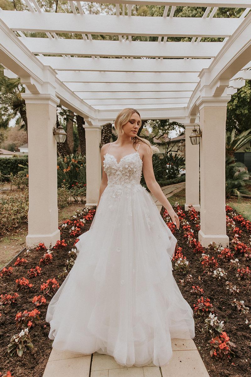 Essense Bridal Collection Style Number D3587 - 17