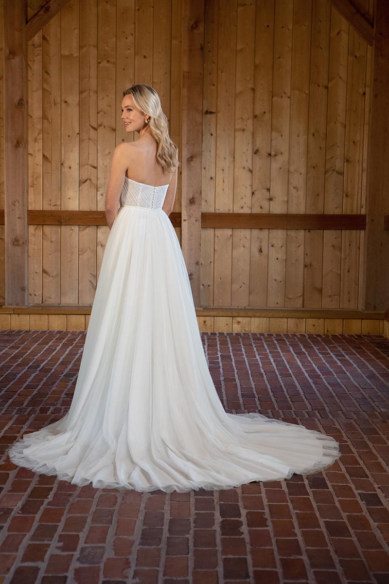 Essense Bridal Collection Style Number D3593 - 6