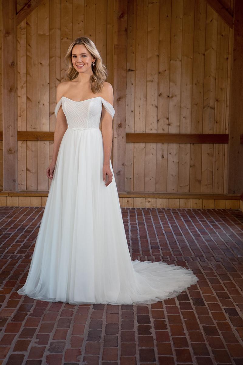 Essense Bridal Collection Style Number D3593 - 3