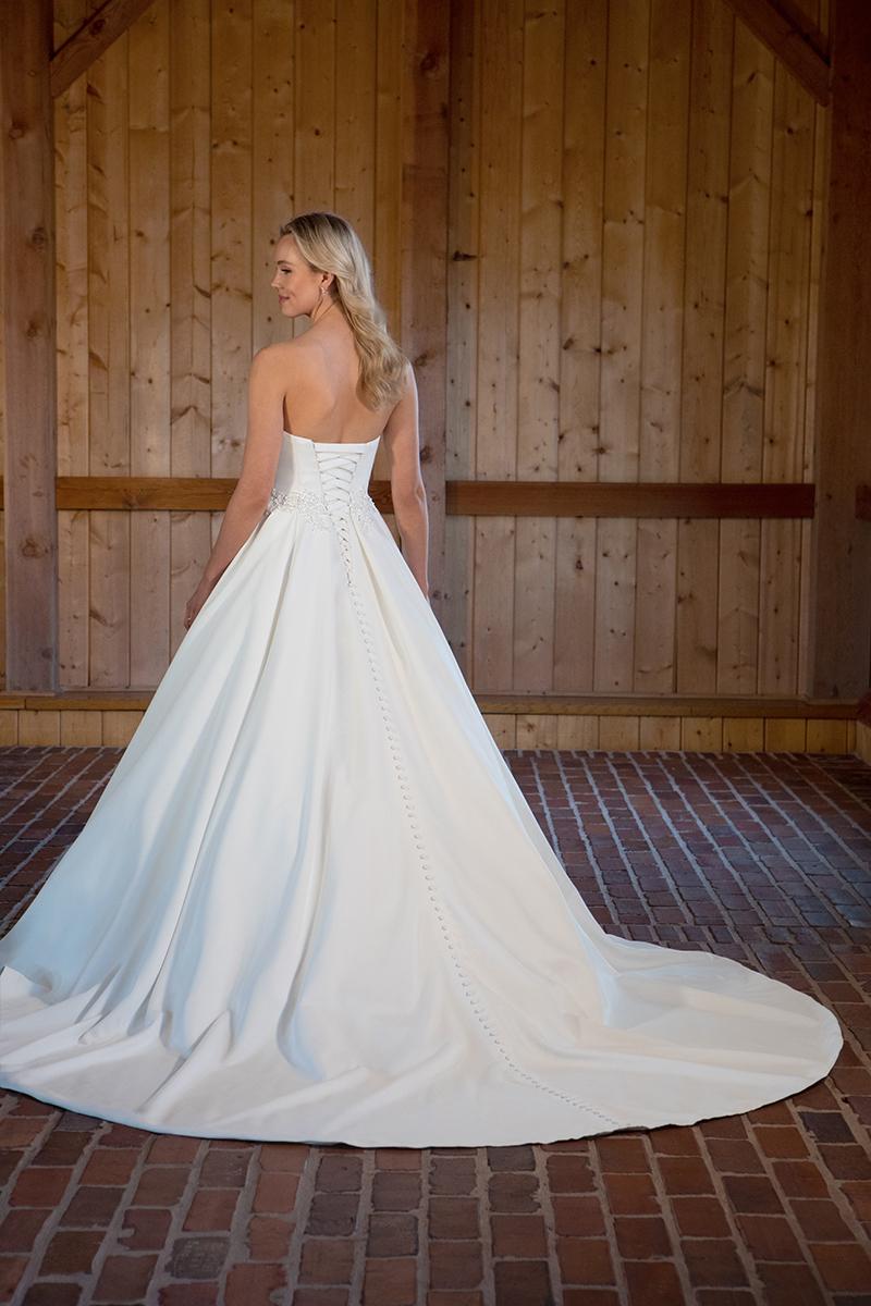 Essense Bridal Collection Style Number D3596 - 21