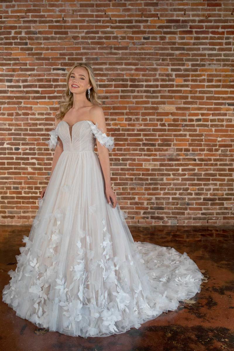 Essense Bridal Collection Style Number D3734 - 6