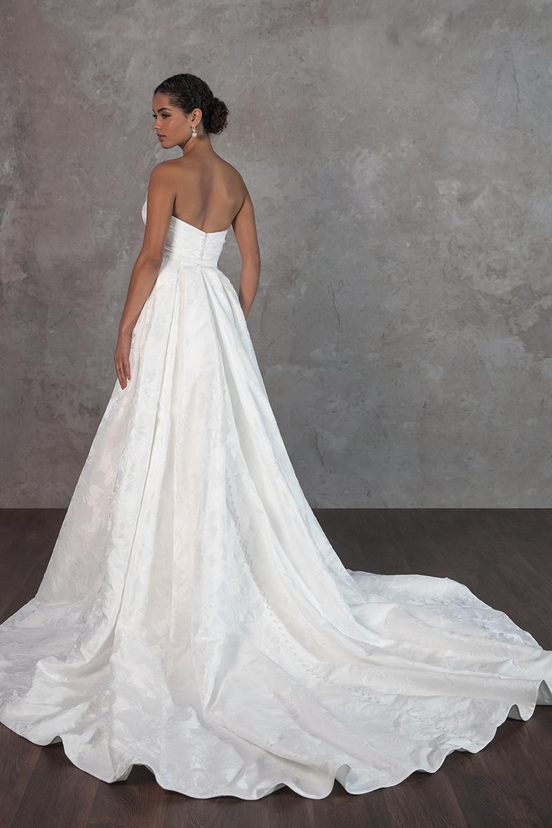 Essense Bridal Collection Style Number D4300 - 2