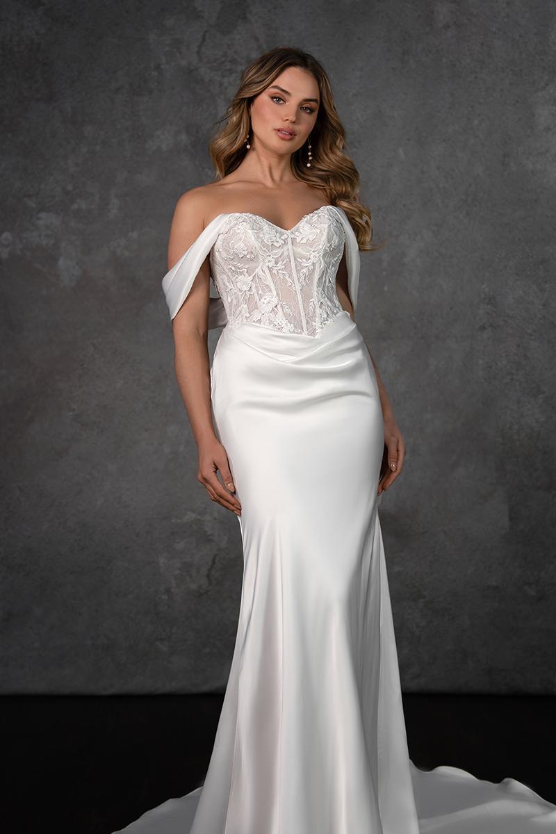 Essense Bridal Collection Style Number D4303 - 7