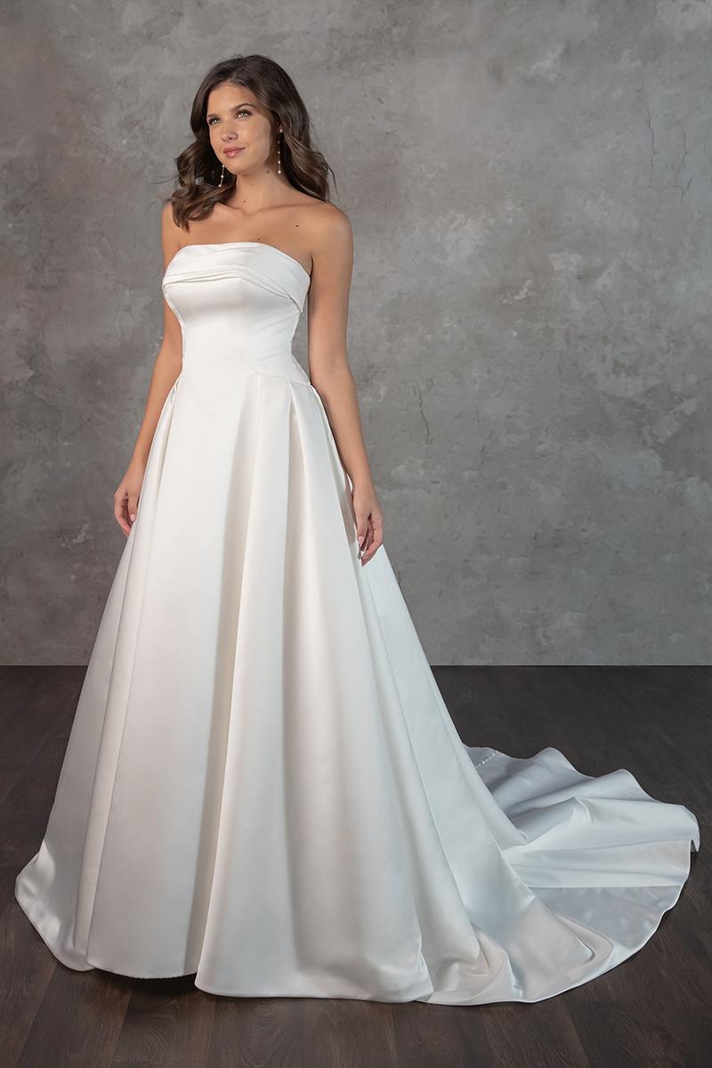 Essense Bridal Collection Style Number D4304 - 1