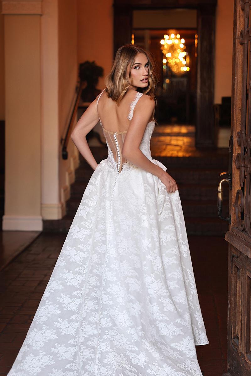 Essense Bridal Collection Style Number D4315 - 5