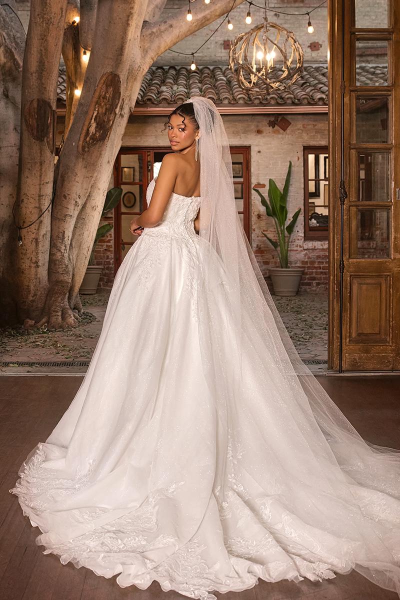 Essense Bridal Collection Style Number D4331 - 4