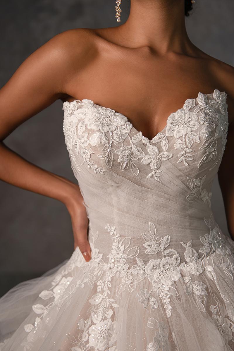 Essense Bridal Collection Style Number D4345 - 6