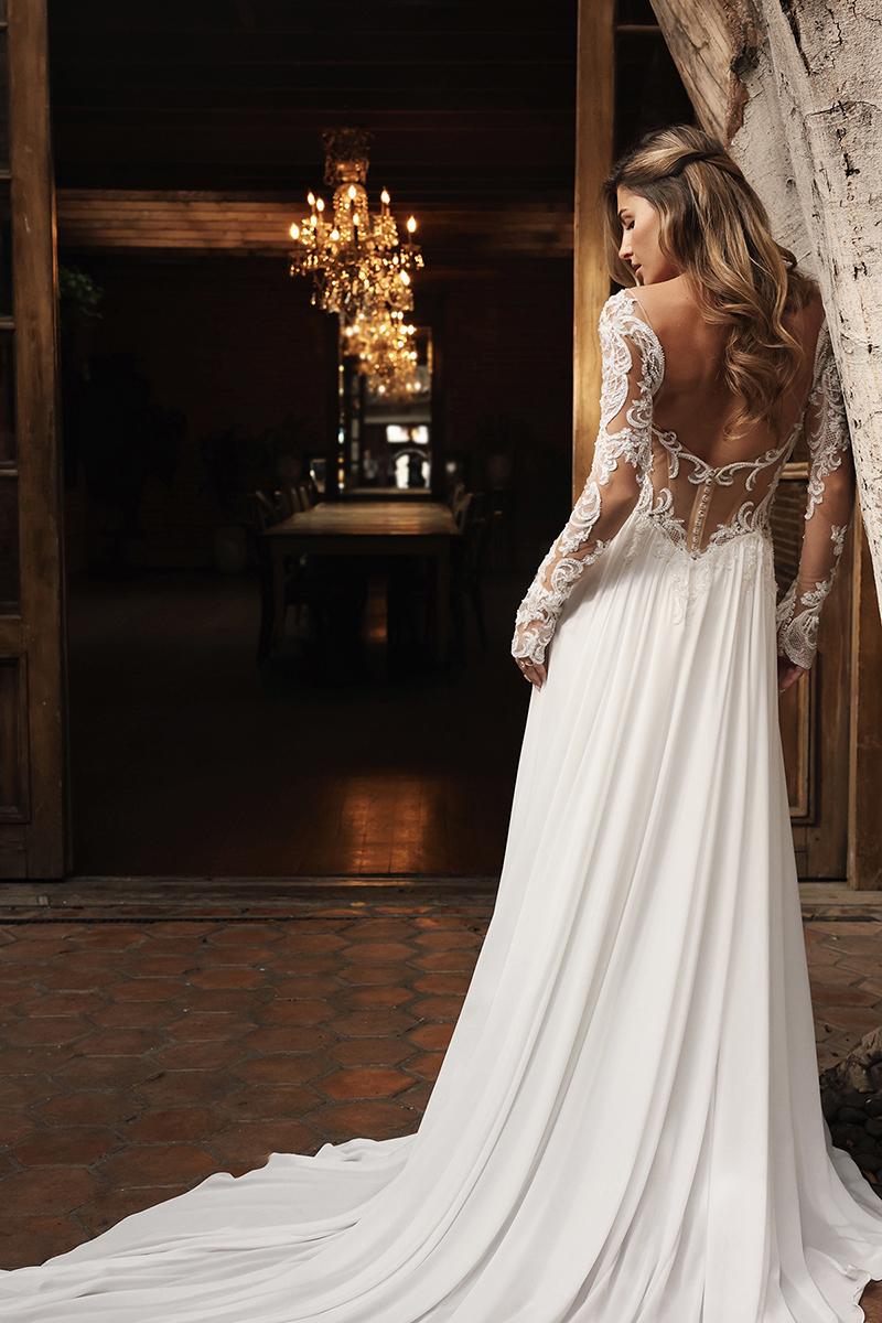 Essense Bridal Collection Style Number D4350 - 4