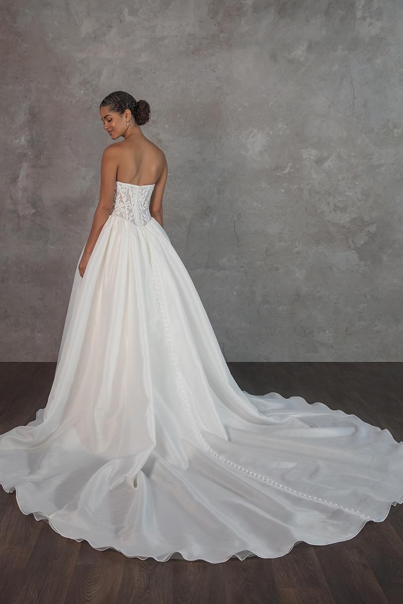 Essense Bridal Collection Style Number D4351 - 2