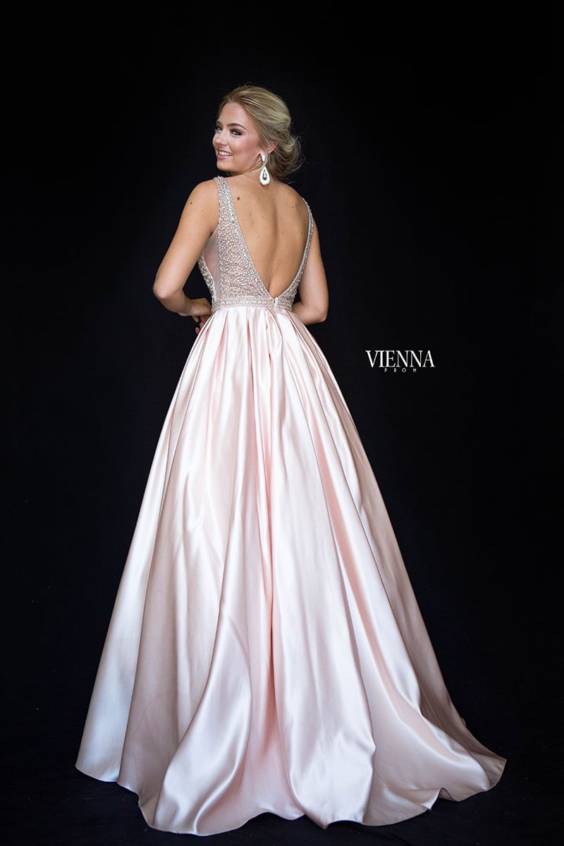 Vienna Style Number 7823 - 2