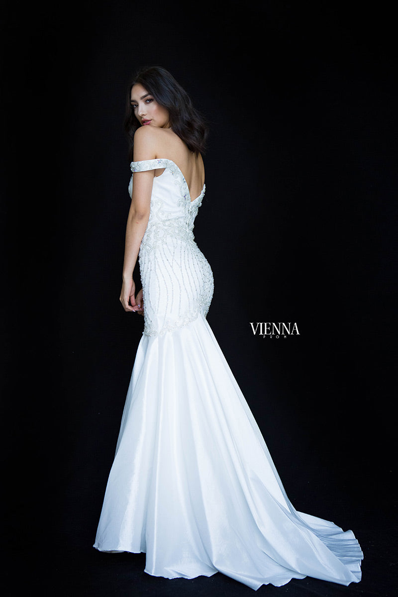 Vienna Style Number 82002 - 6