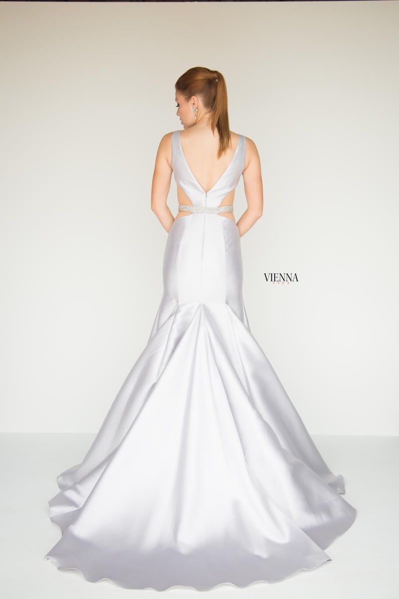 Vienna Style Number 8280 - 4