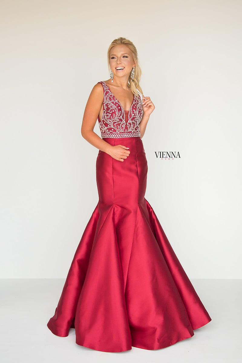 Vienna Style Number 8283 - 3