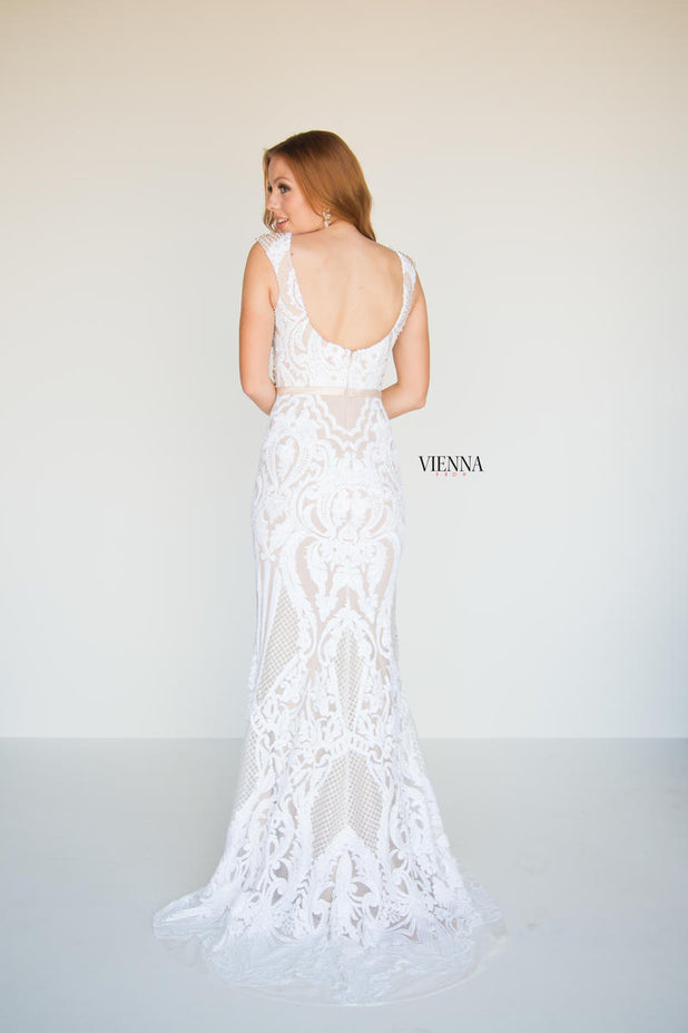 Vienna Style Number 8810 - 2