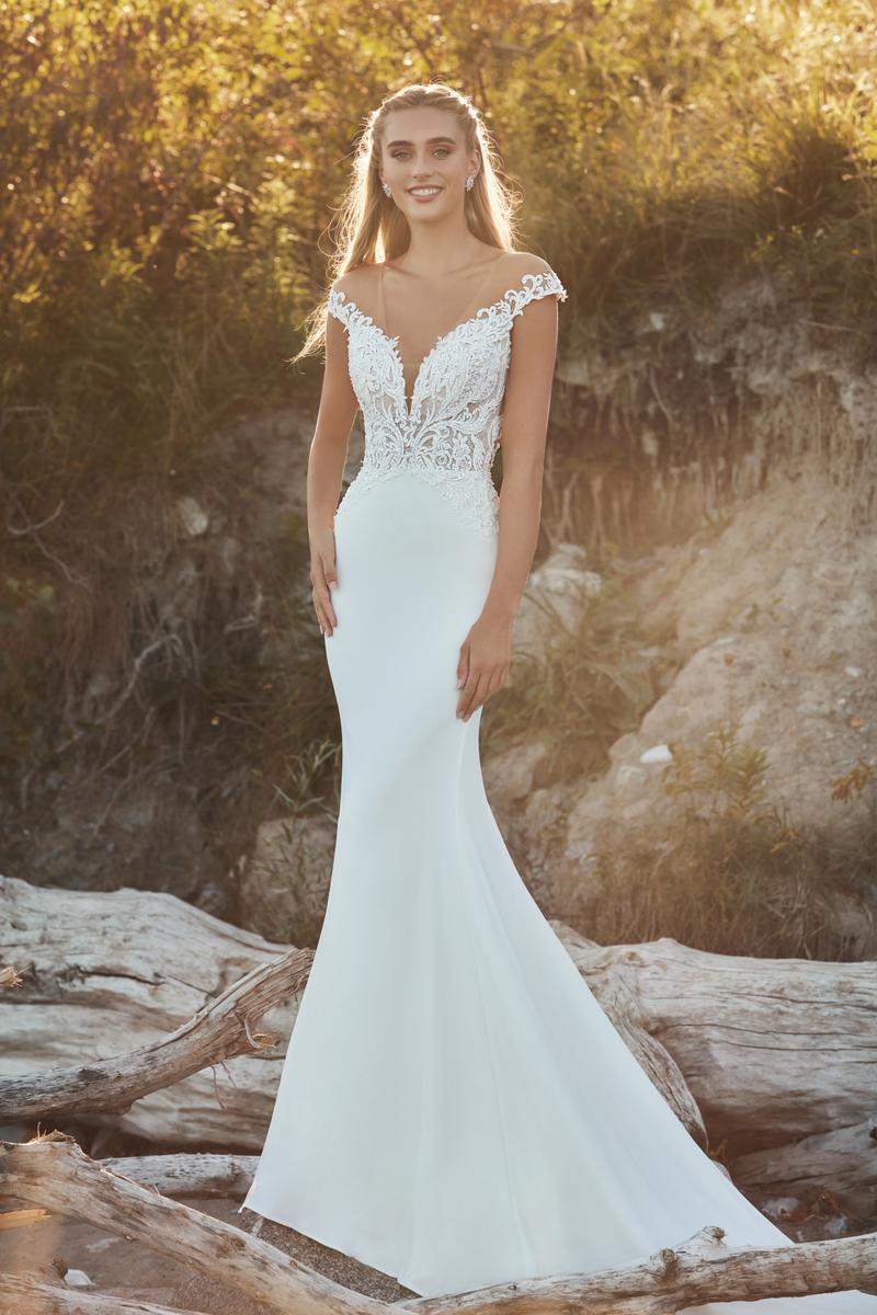 L'Amour Style Number LA21109 - 3