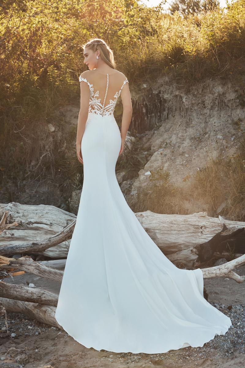 L'Amour Style Number LA21109 - 4