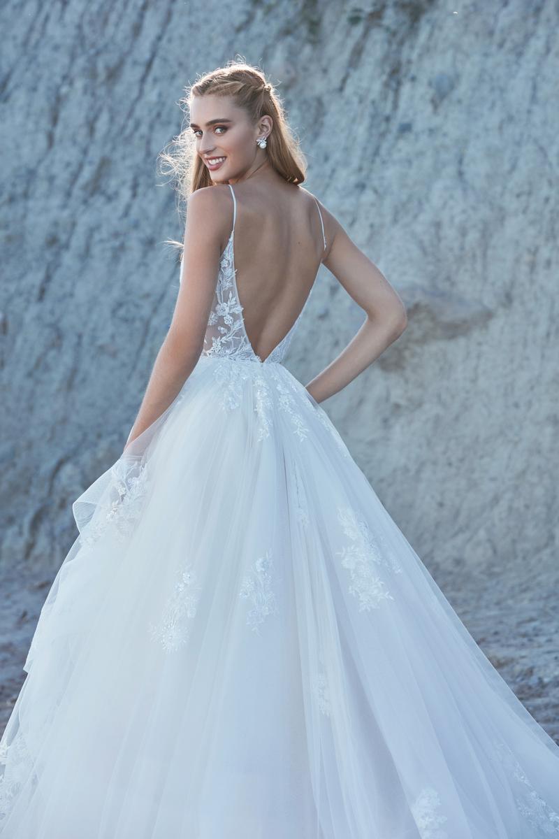 L'Amour Style Number LA21115 - 2