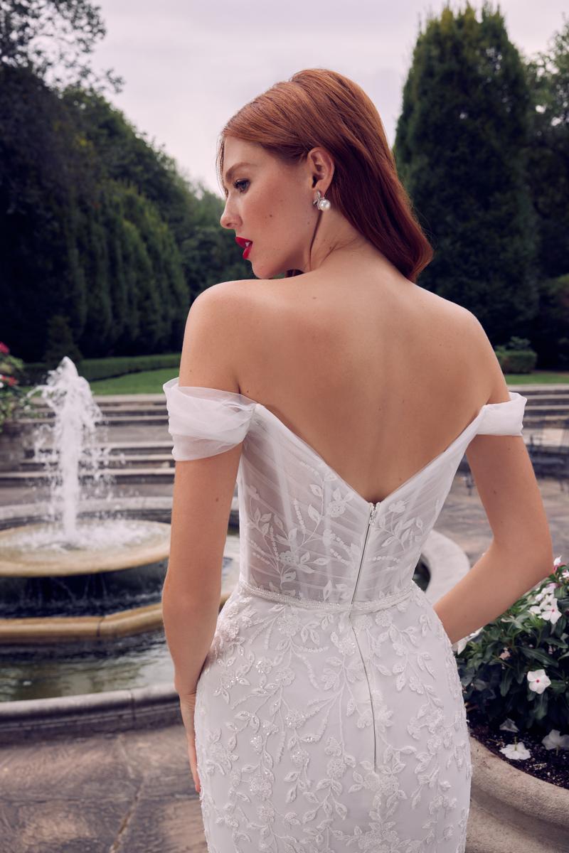 L'Amour Style Number LA22102 - 4