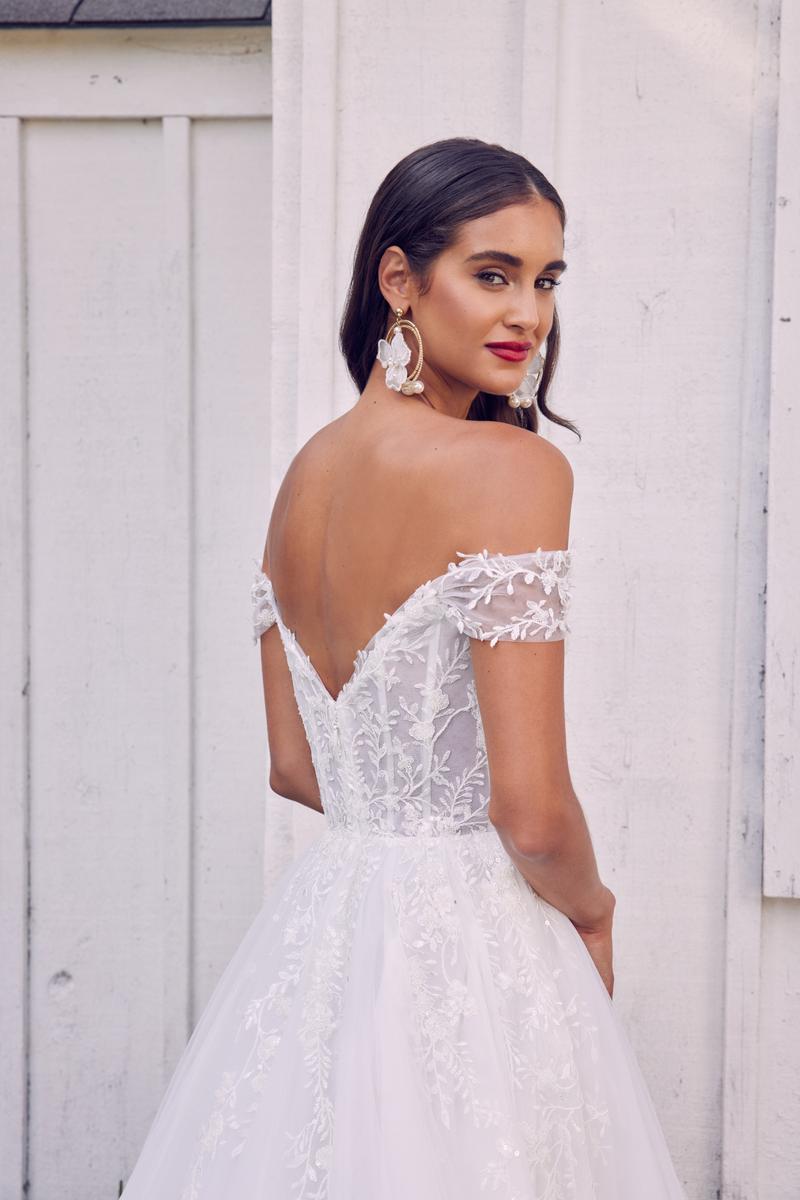 L'Amour Style Number LA22127 - 4