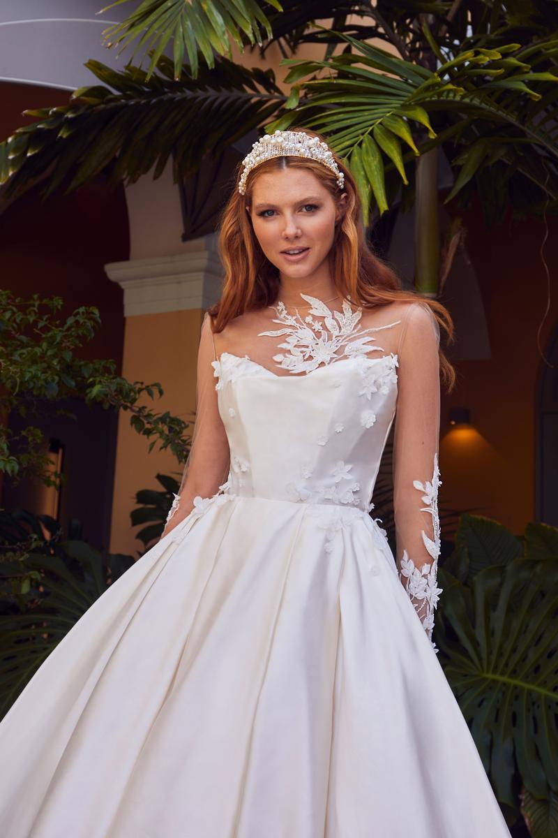 L'Amour Style Number LA23121 - 3