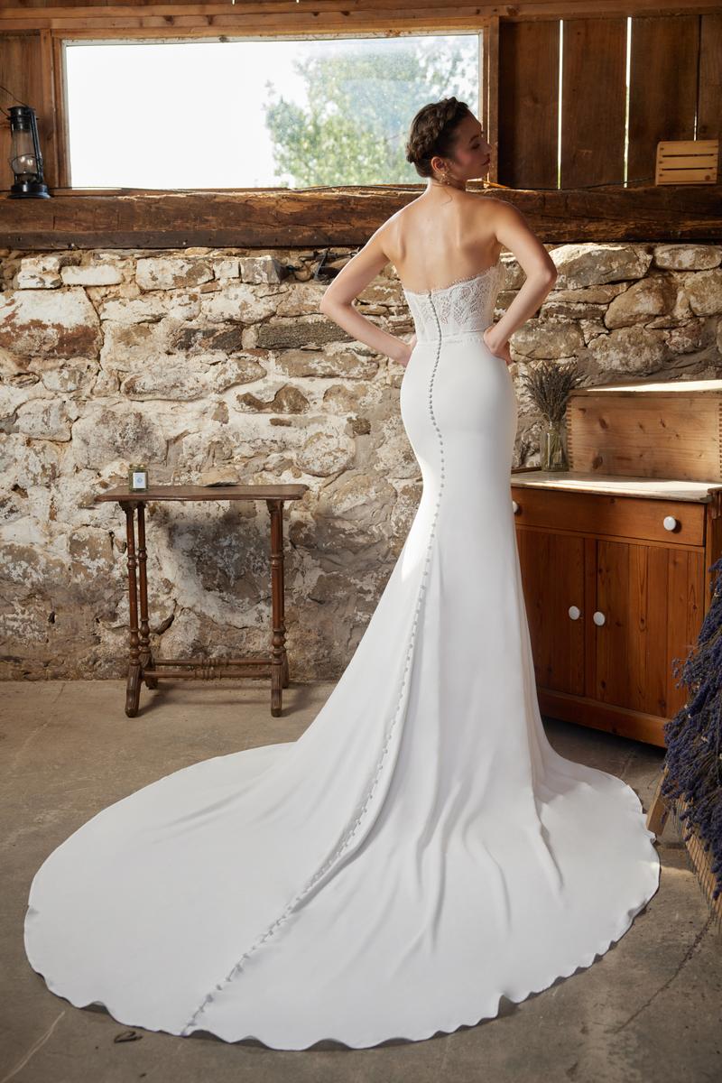 La Perle Style Number LP2213 - 2