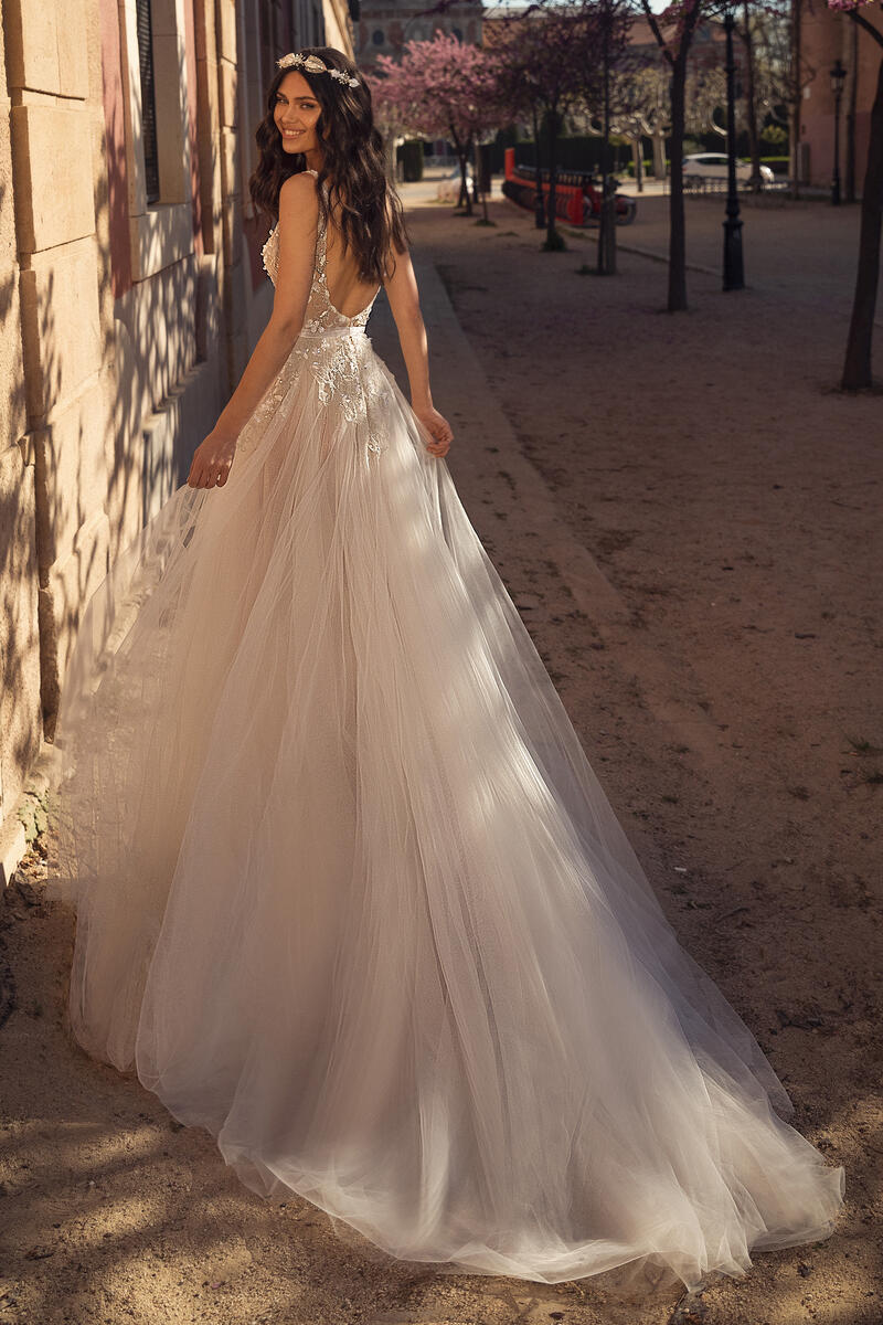 Julie Vino Style Number 1805 - 2