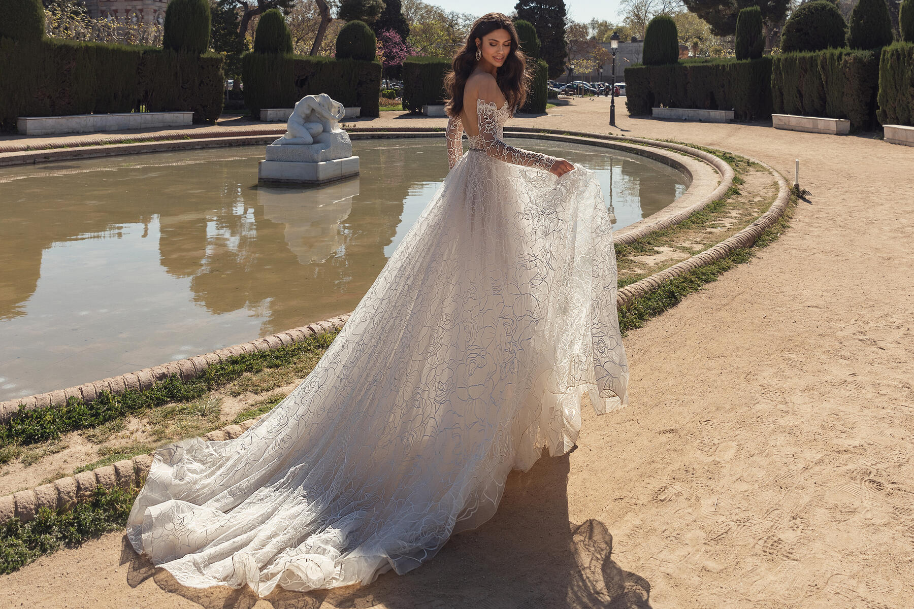 Julie Vino Style Number 1809 - 2