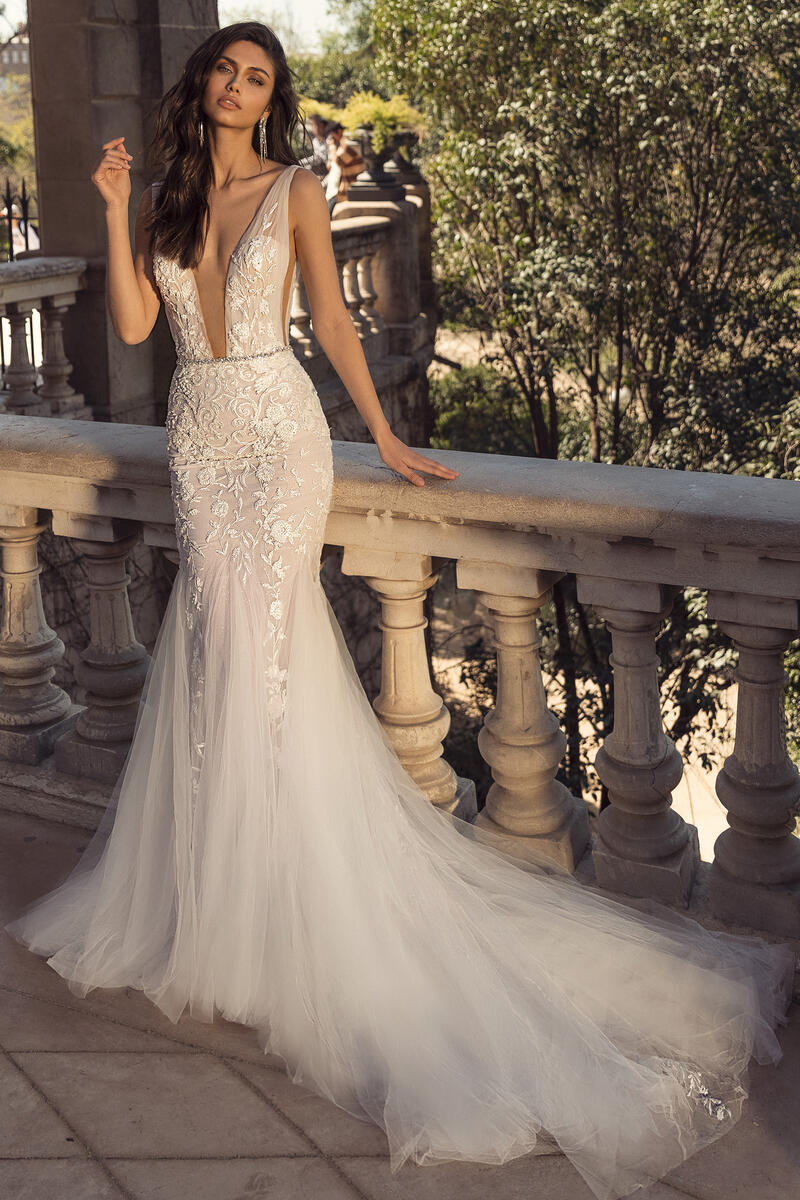 Julie Vino Style Number 1813 - 1