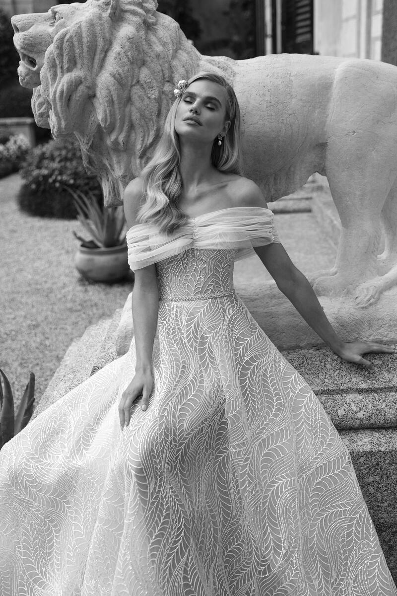 Julie Vino Style Number 1904 - 5