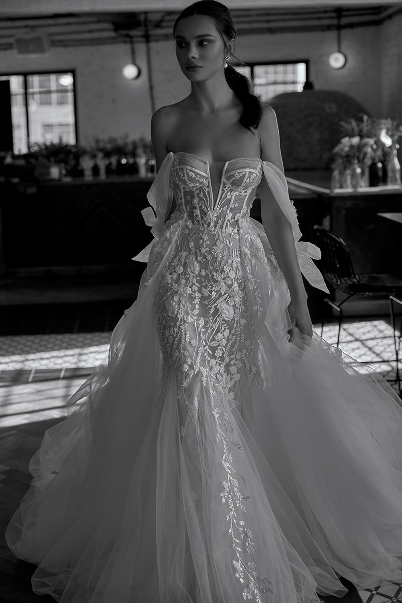 Julie Vino Style Number 2002B - 7