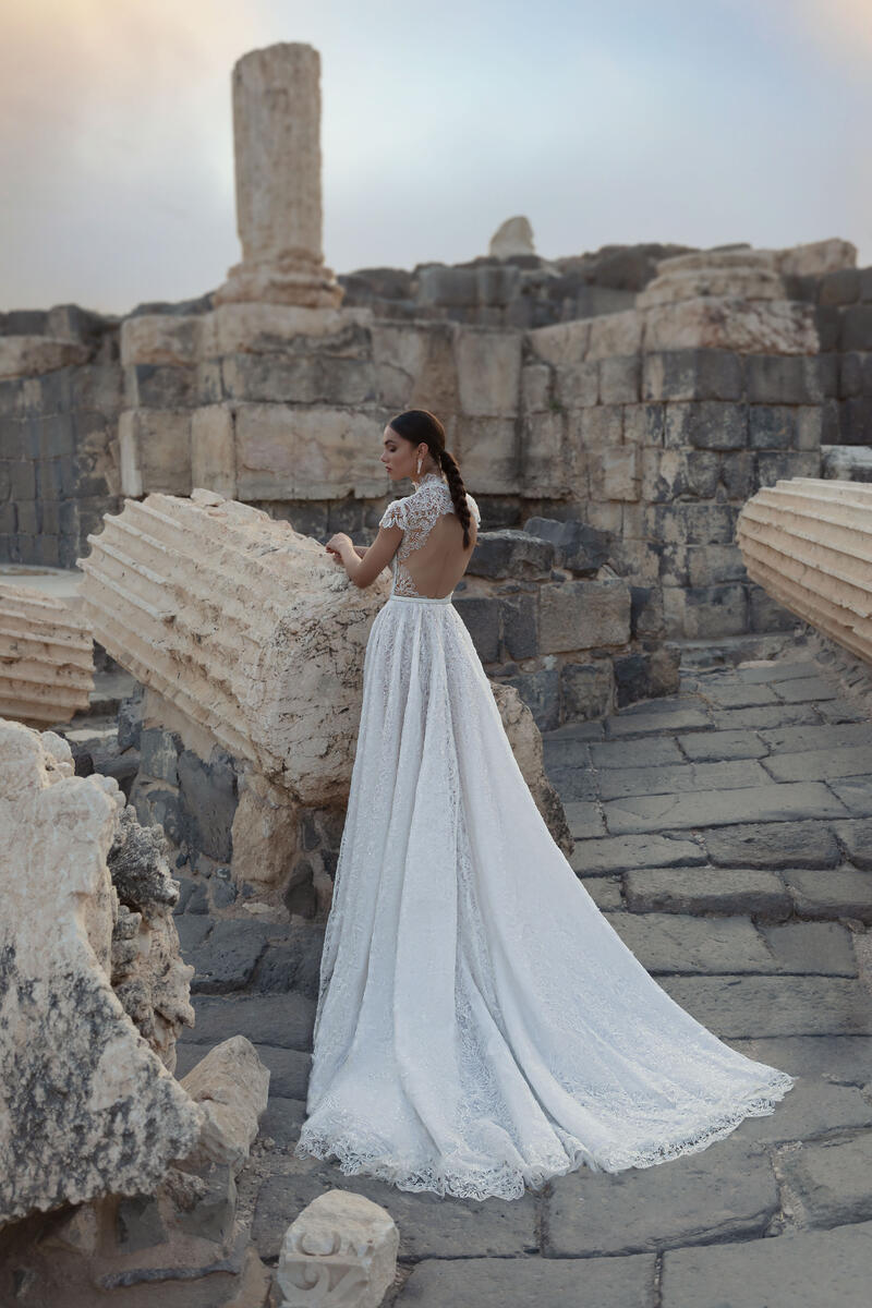 Julie Vino Style Number 2110 - 4