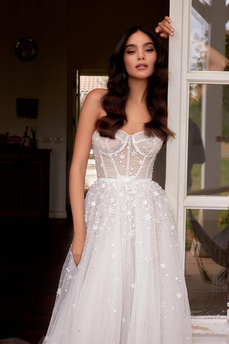 Julie Vino Style Number 2153 - 4