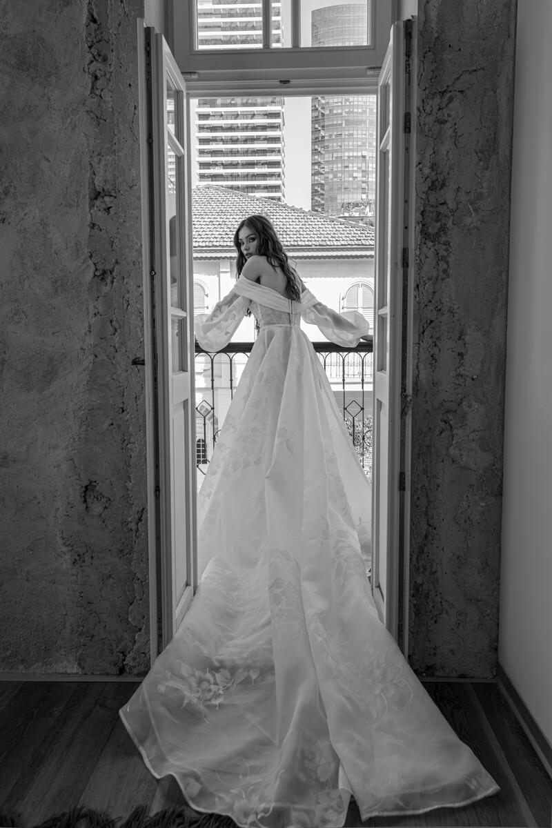 Julie Vino Style Number 2206 - 6