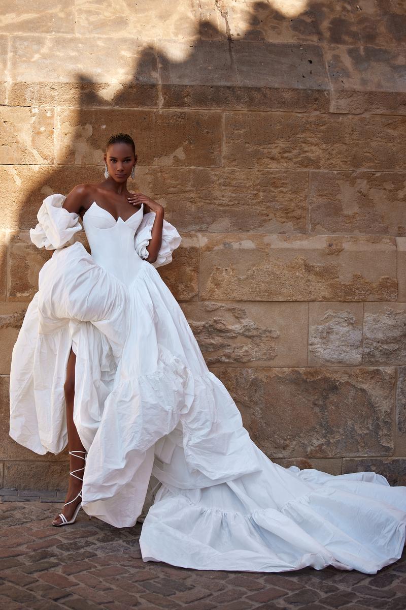 Romanzo Style Number 2358 - 1