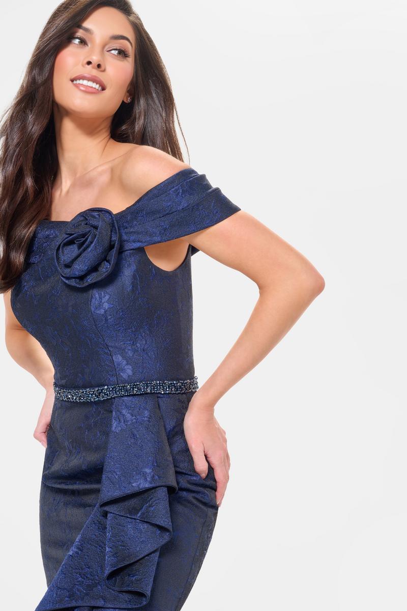 Montage Style Number M910 - 7