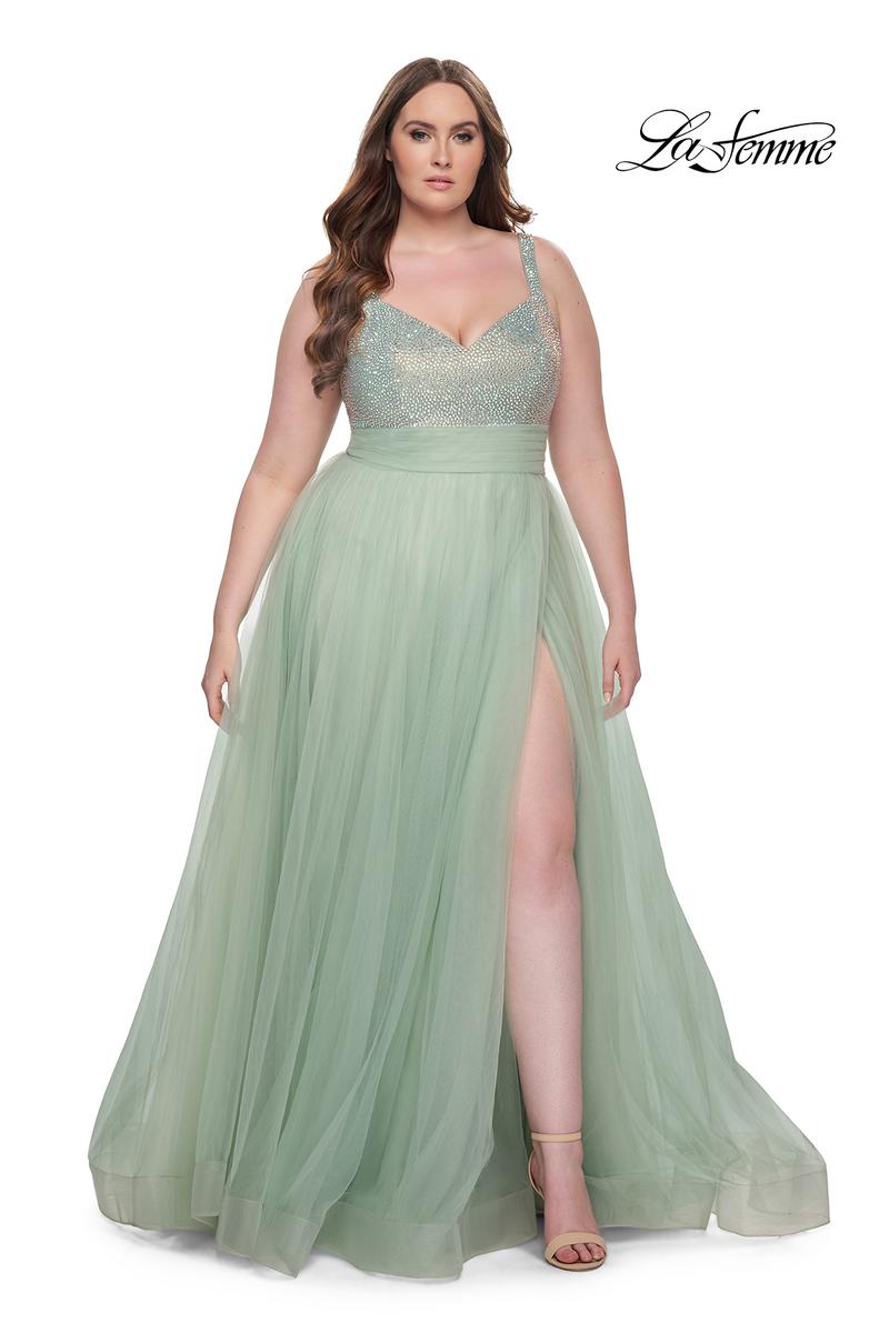 Plus Sizes Style Number 31251 - 7