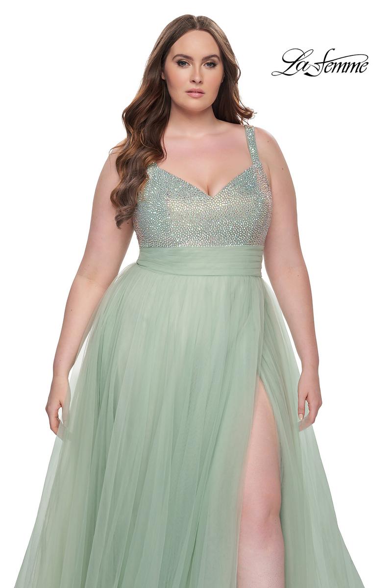 Plus Sizes Style Number 31251 - 15