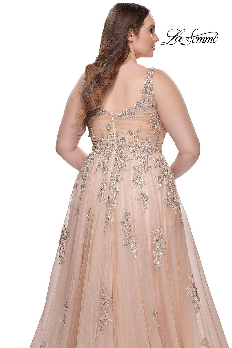 Plus Sizes Style Number 31383 - 13