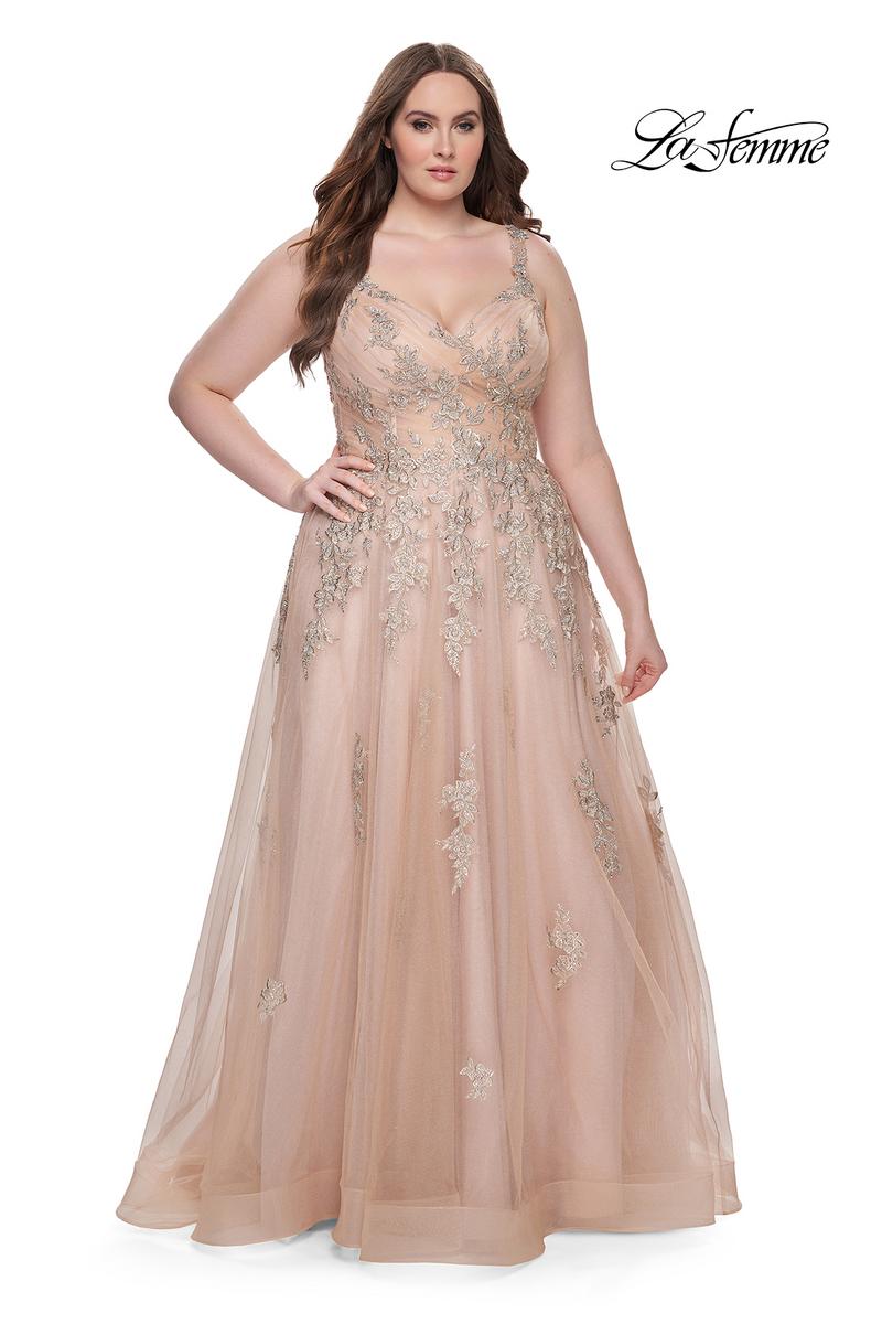 Plus Sizes Style Number 31383 - 9