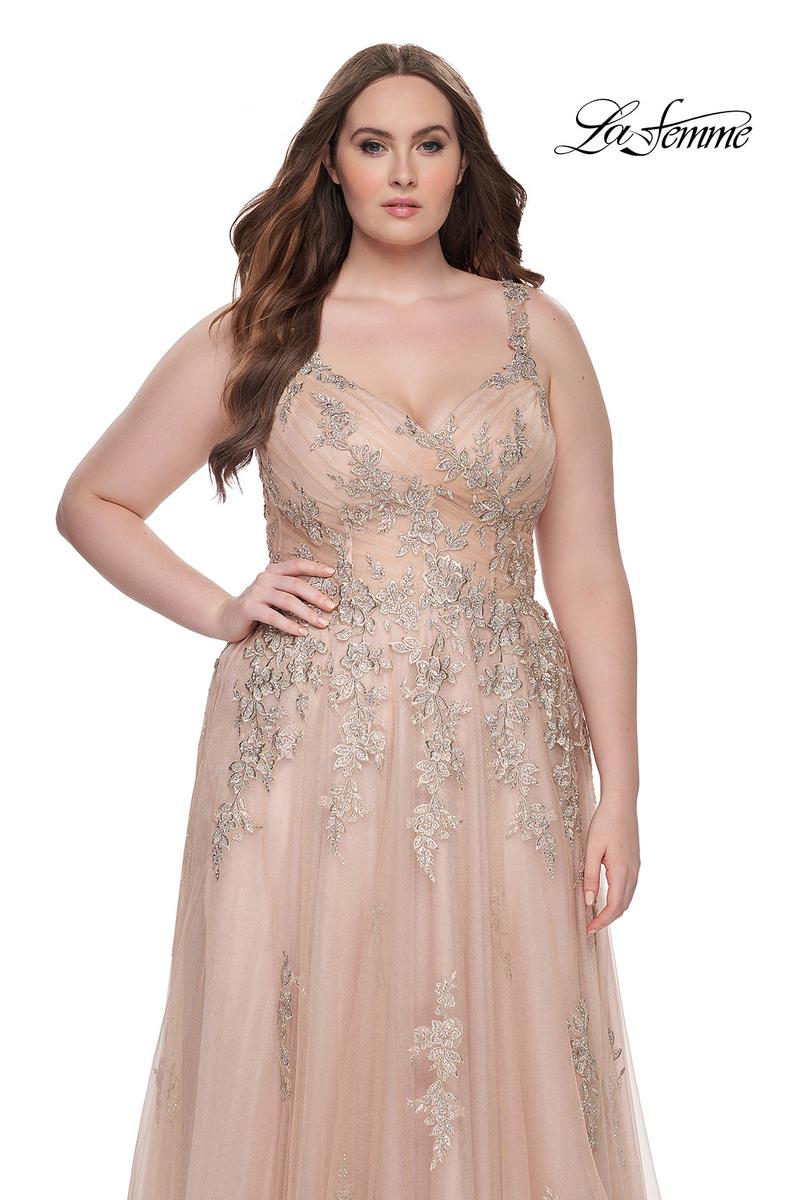 Plus Sizes Style Number 31383 - 17