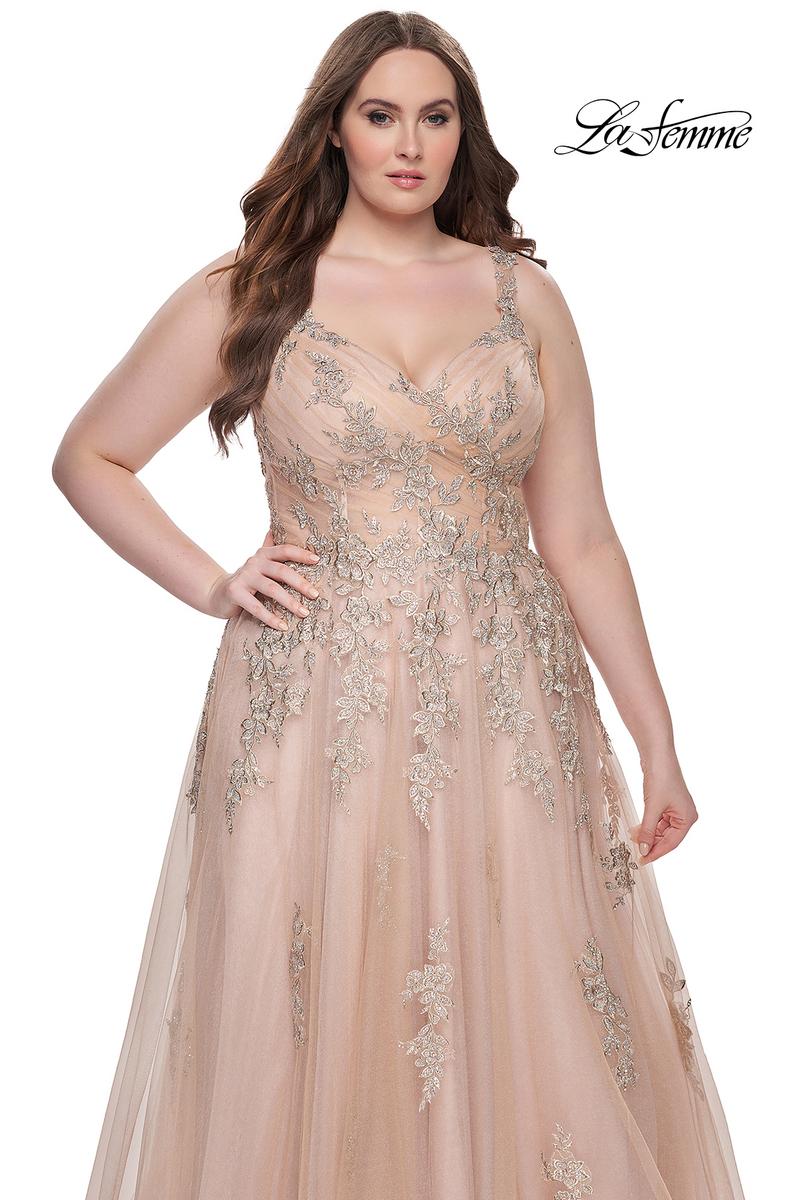 Plus Sizes Style Number 31383 - 12