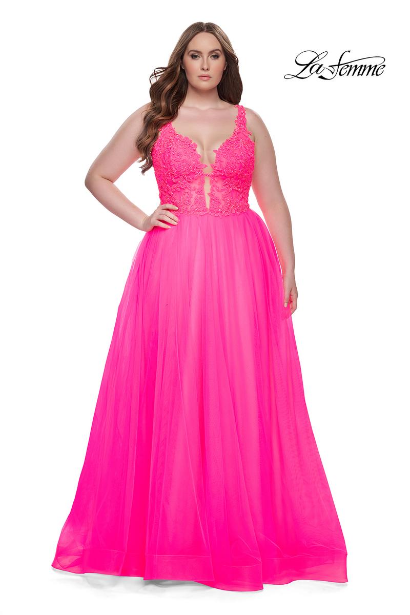 Plus Sizes Style Number 31394 - 7