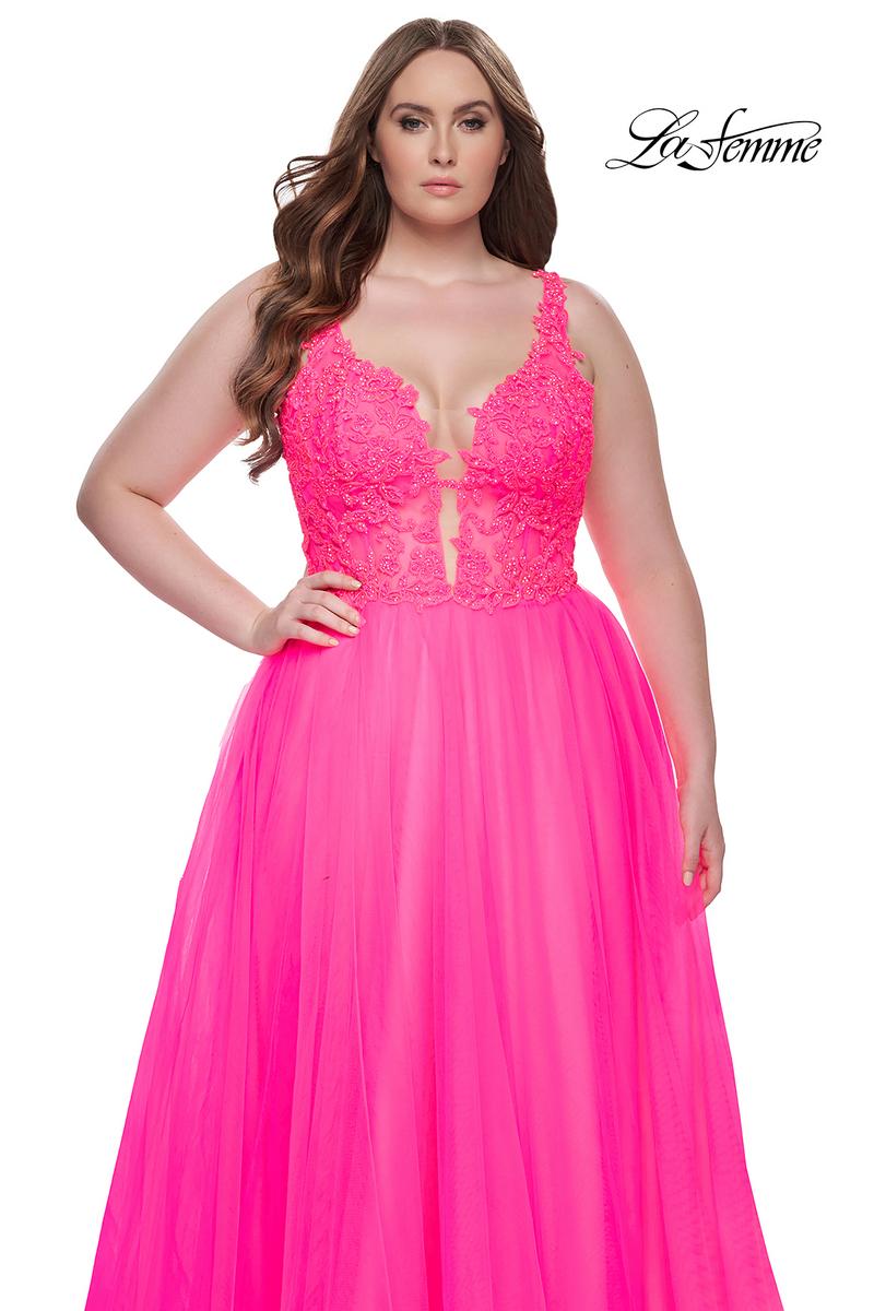 Plus Sizes Style Number 31394 - 18