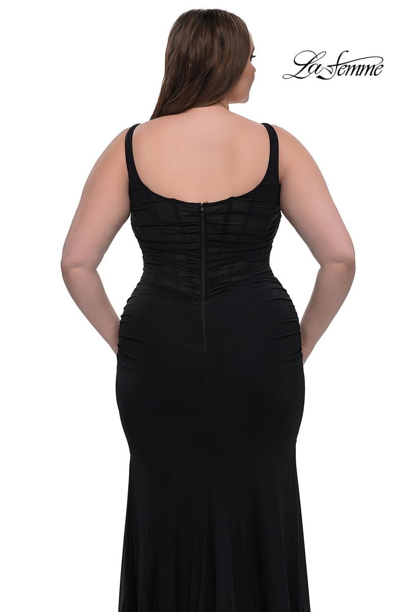 Plus Sizes Style Number 33005 - 6