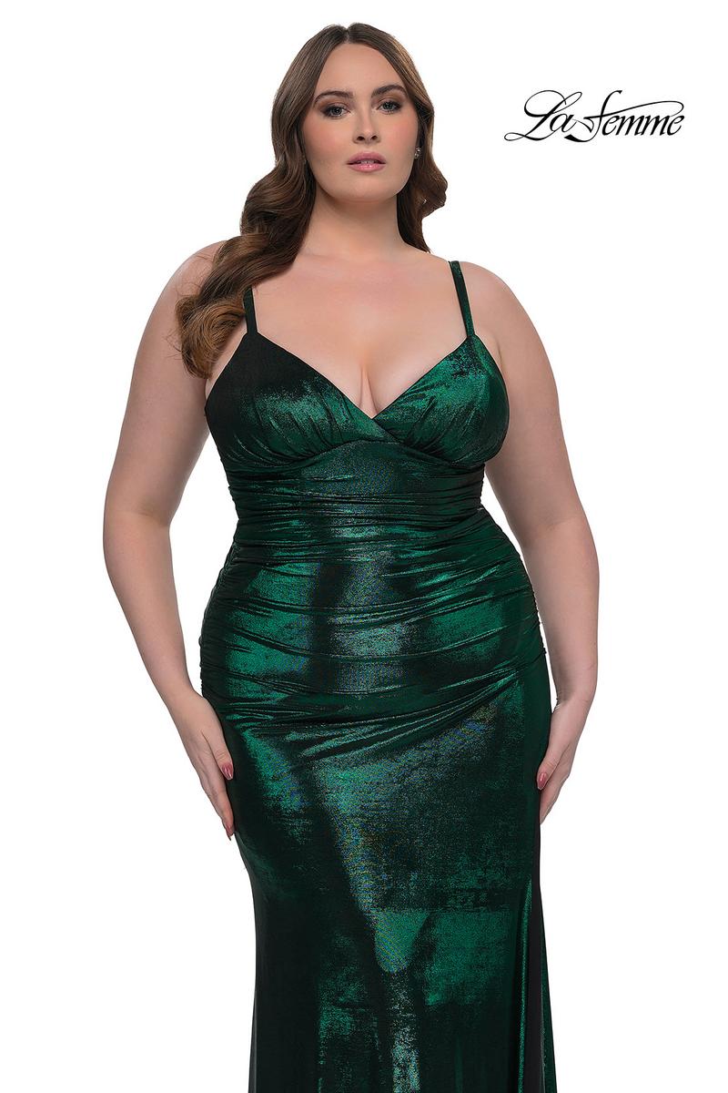 Plus Sizes Style Number 33020 - 16