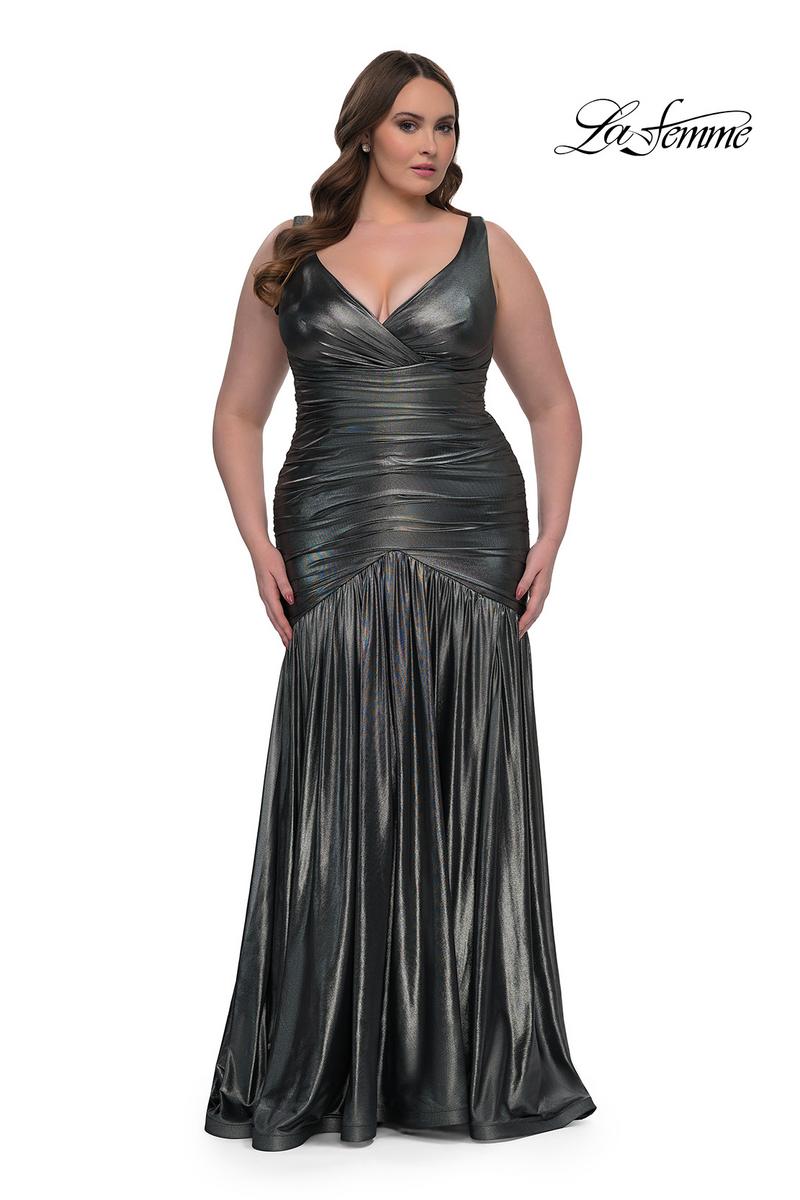 Plus Sizes Style Number 33021 - 3