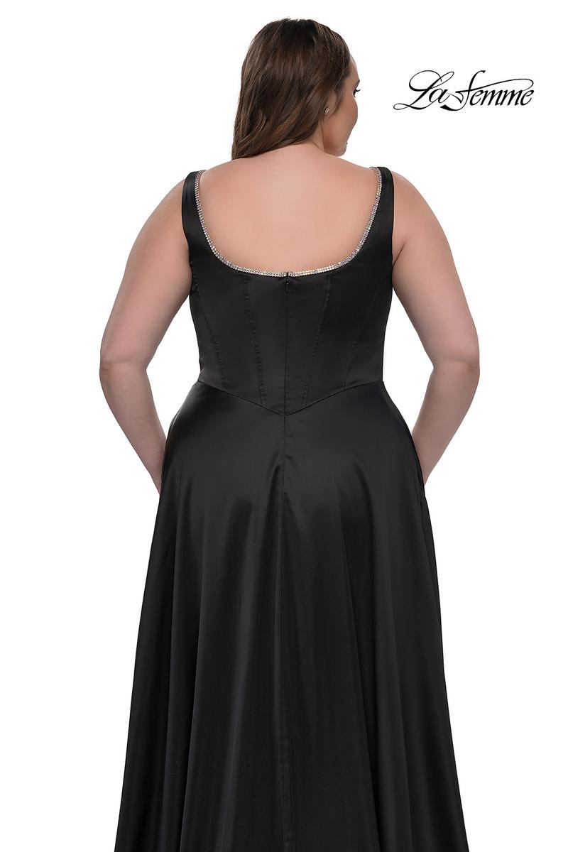 Plus Sizes Style Number 33026 - 8