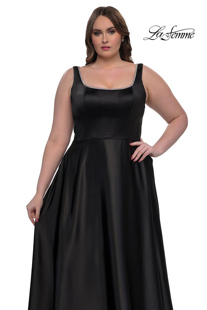 Plus Sizes Style Number 33026 - 12