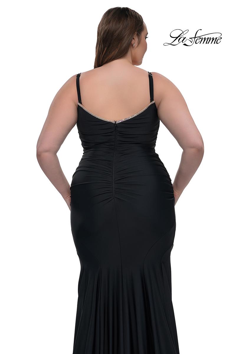 Plus Sizes Style Number 33057 - 16